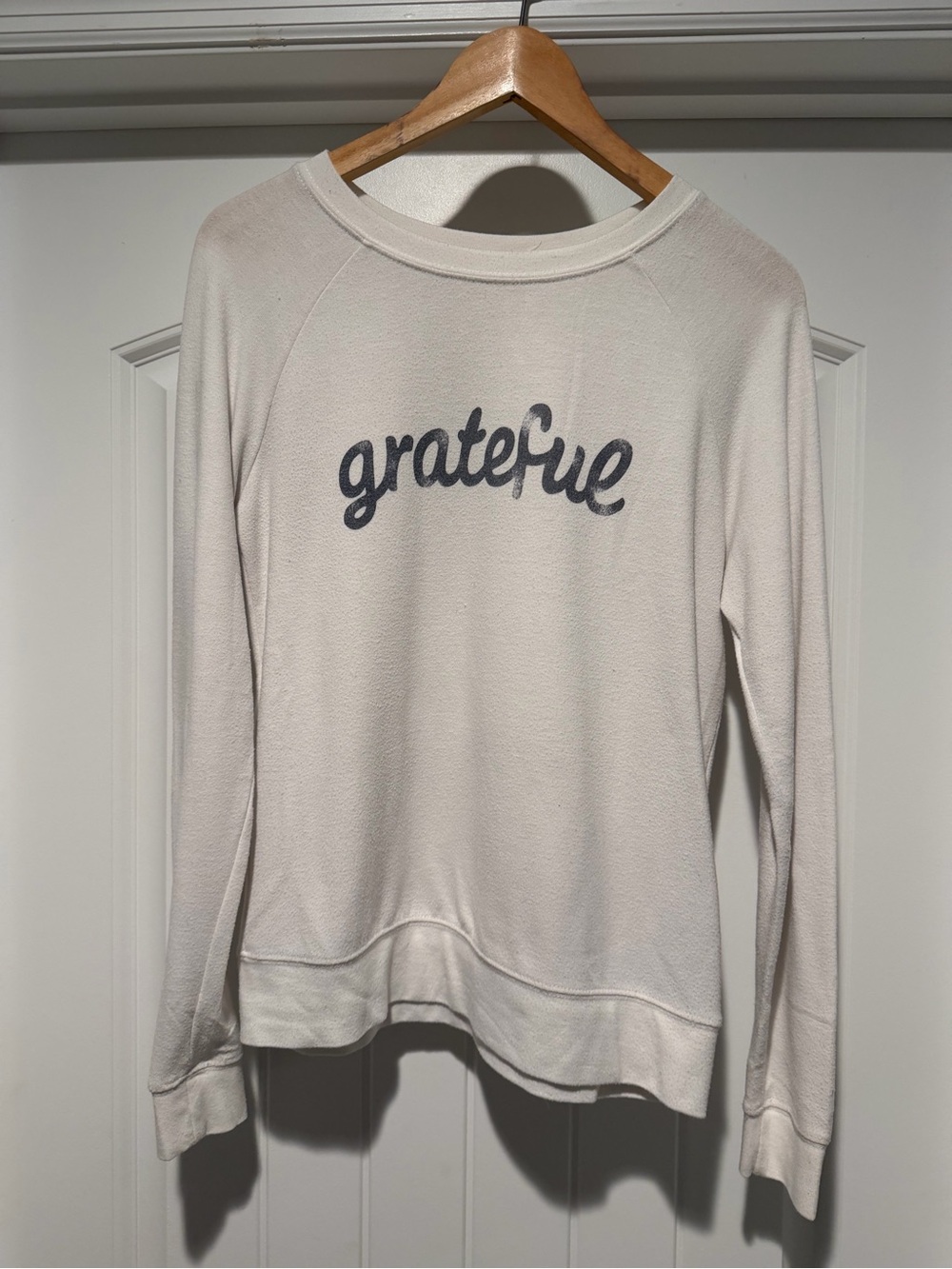 Grayson Threads Cream Sweatshirt with Gray 'gratefrue' Script